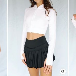 Workout exercise skort in black